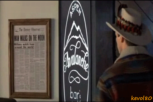 man-on-moon-fin2.gif