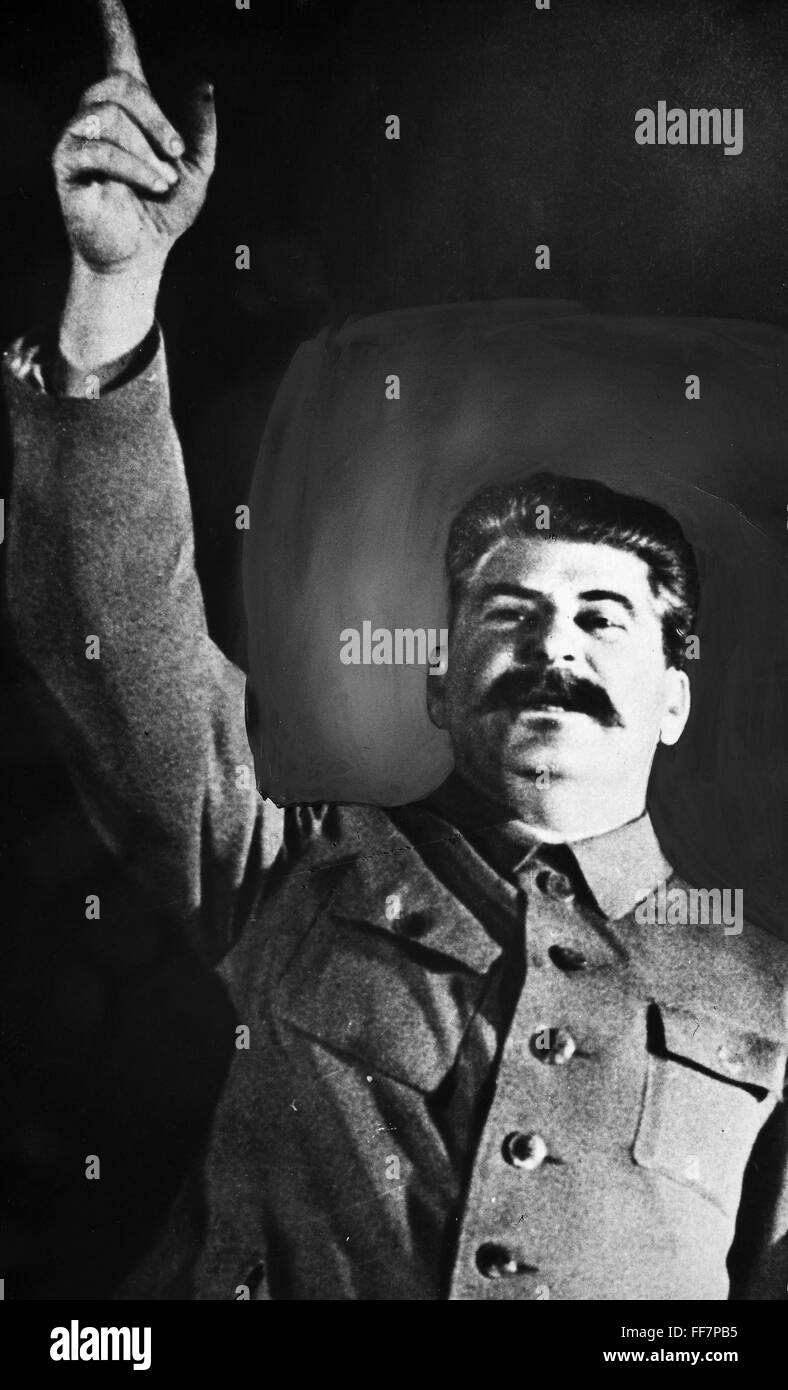 joseph-stalin-1879-1953-nrussian-communist-leader-photographed-while-FF7PB5.jpg