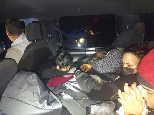 Migrants-arrested-in-Kinney-County-640x480.jpg
