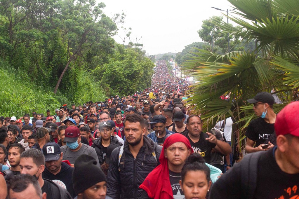 migrant-caravan-border-038.jpg