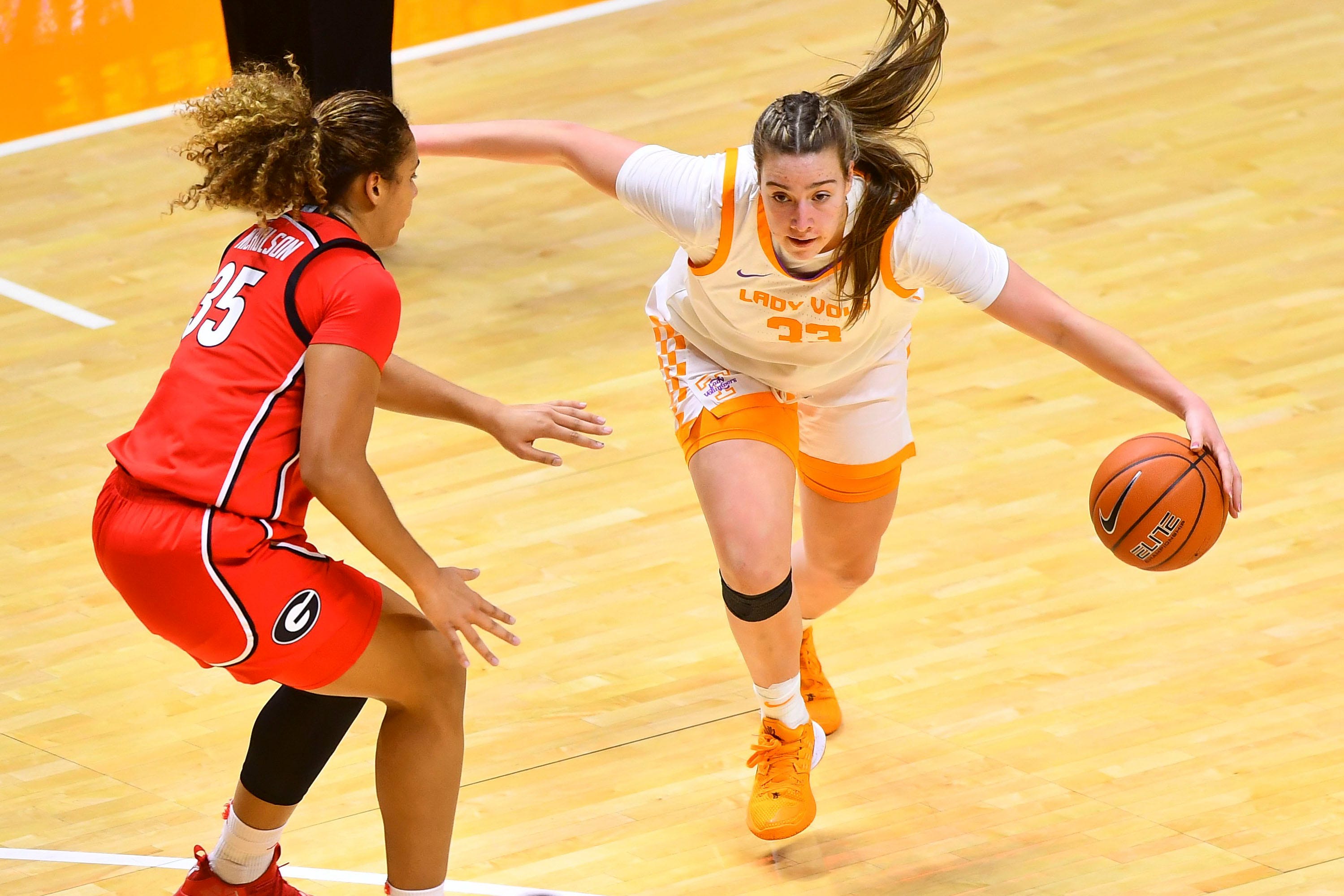 5b573a9d-f608-4047-9a95-c5263e112df7-KNS-LadyVols_Georgia_hoops_BP_27.jpg