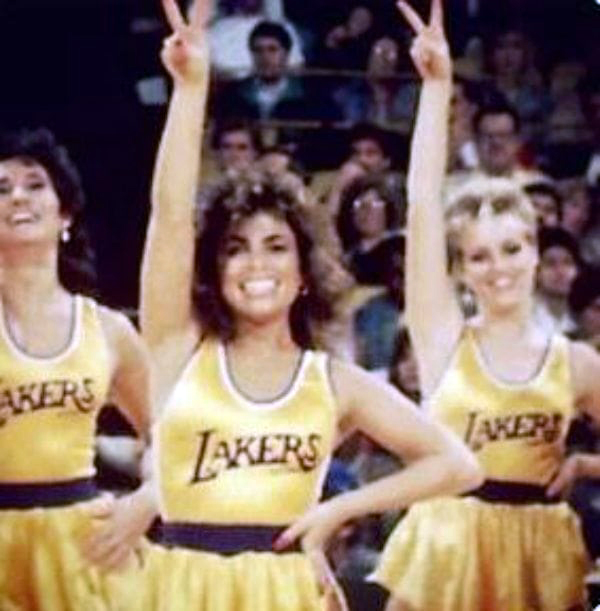 paula-abdul-laker-girls-cheerleader.jpg