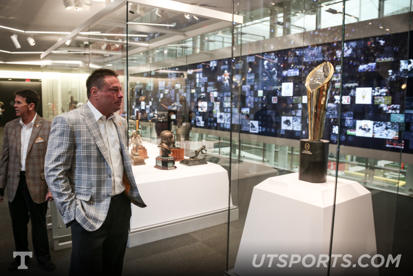Butch Jones tours the College Football Hall of Fame