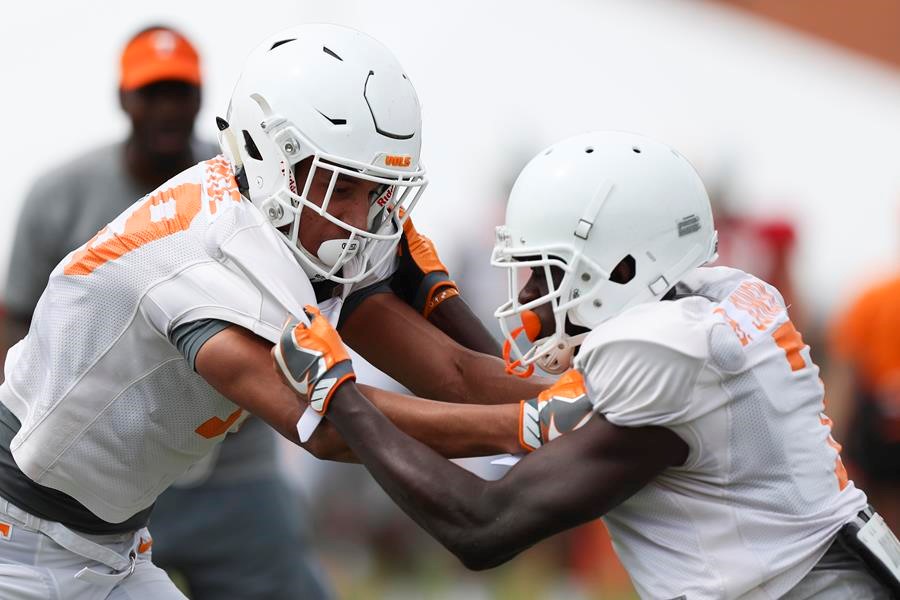 Vols Camp Report: Stripes, NFL Preseason Standouts and Coaching Bonds
