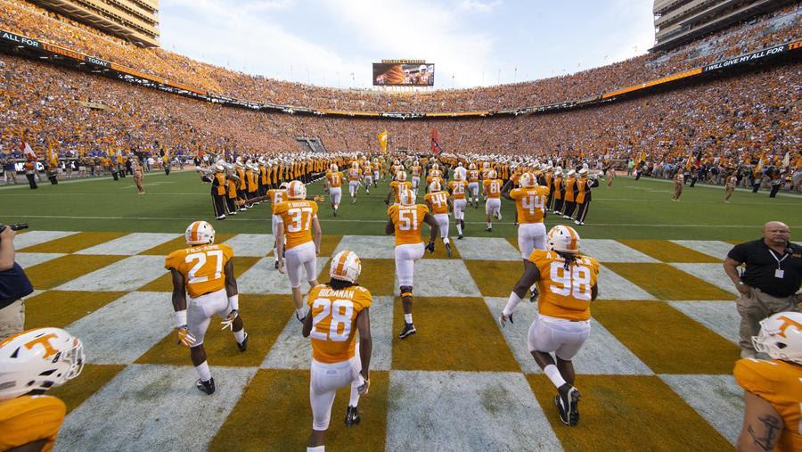 Tennessee football announces 10 early enrollees