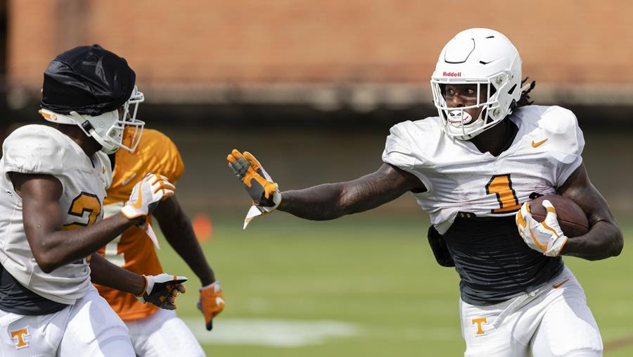 Vol Camp Report: Vols Ready to ‘Turn Loose’ on Sunday at Scrimmage