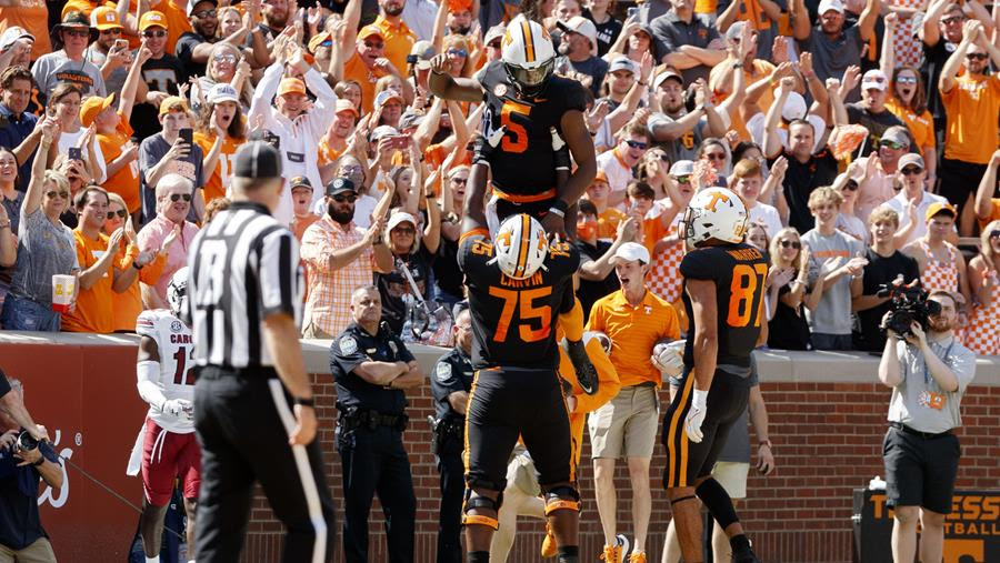 FB PREVIEW: Vols Set for Homecoming Battle Against No. 1 Georgia