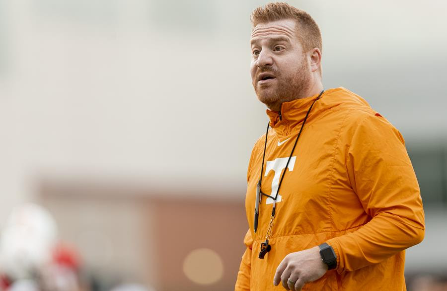 Offensive Progress Shows As Vols Conclude First Week of Spring Ball
