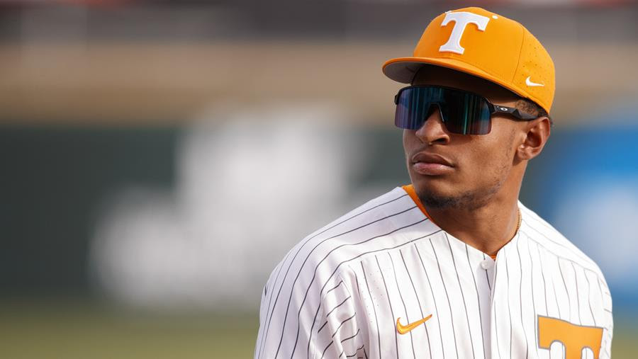Moore Takes Home SEC Freshman of the Week Honors