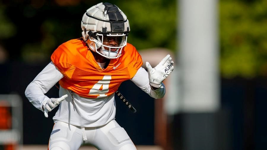 Defensive Back Room Leaning On Experience, Depth In Fall Camp