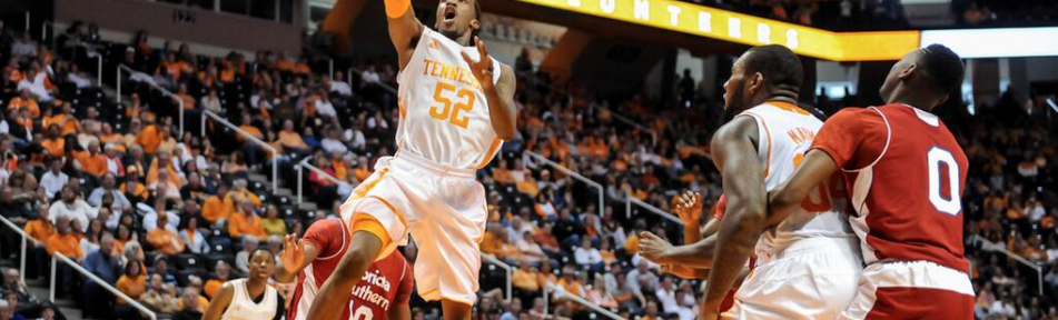 Basketball Vols win exhibition opener, 105-80