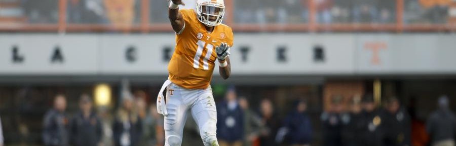 Dobbs Named Walter Camp National FBS Offensive Player of the Week